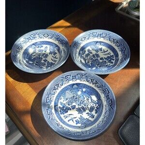 VTG Churchill Blue Willow England Cereal Bowl Set Of 3 6”